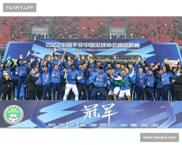 5连胜!申花4:1大胜三镇继续领跑!赛前“乔老爷”以铁粉身份领唱国歌 5连胜!申花4:1大胜三镇继续领跑!赛前“乔老爷”以铁粉身份领唱国歌