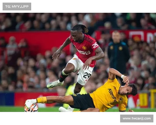 「体育」（1）足球——英超：曼联平狼队